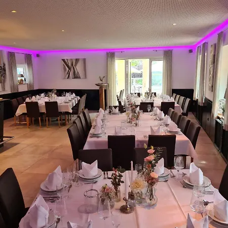 Am Wintergarten 3* בוכולט