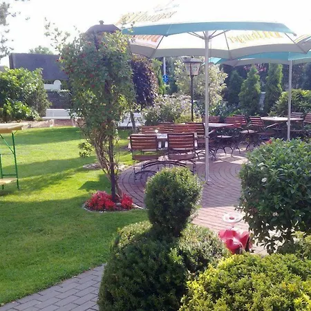 Am Wintergarten 3*
