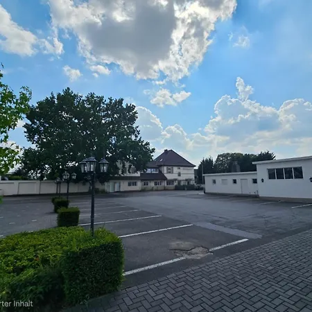 Hotel Am Wintergarten 3*