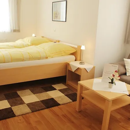 Am Wintergarten Szálloda 3*