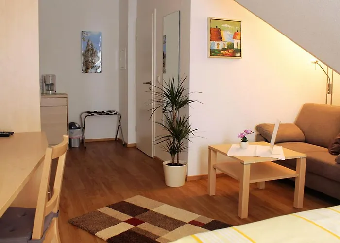 Hotel Am Wintergarten 3*