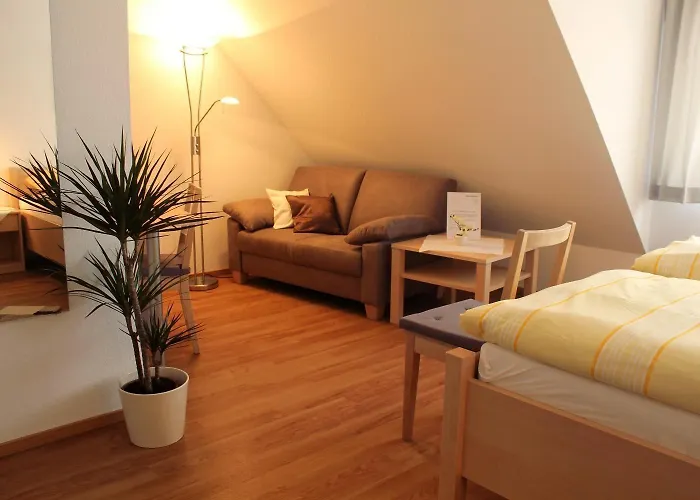 Hotel Am Wintergarten 3*